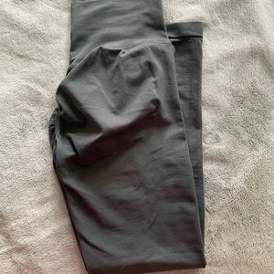 Amazon Scrunch Leggings